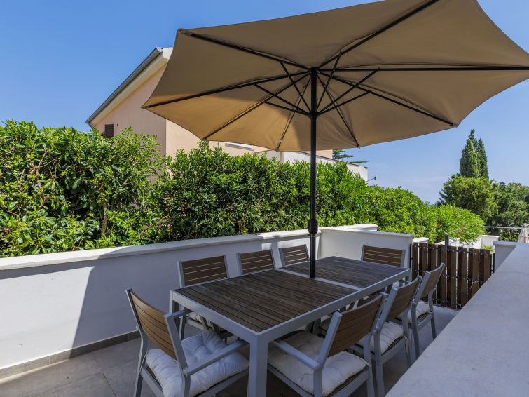 House Penthouse no.1