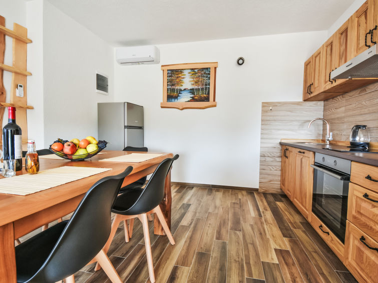 House Iva