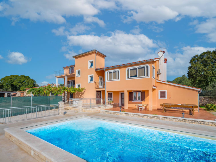 House Ulika