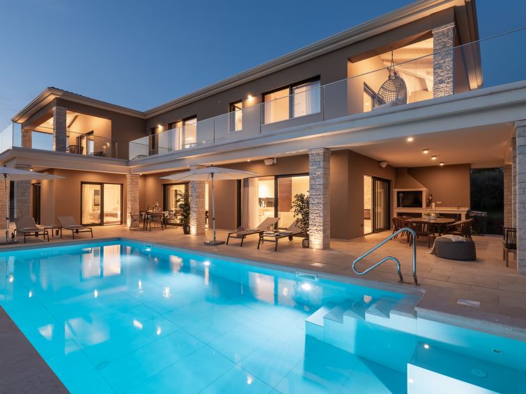 House Christall