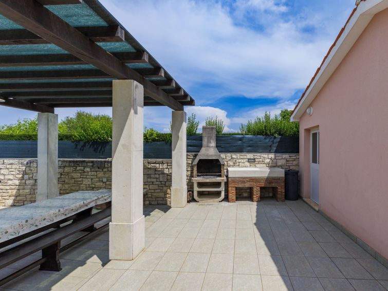 House Villa Maran