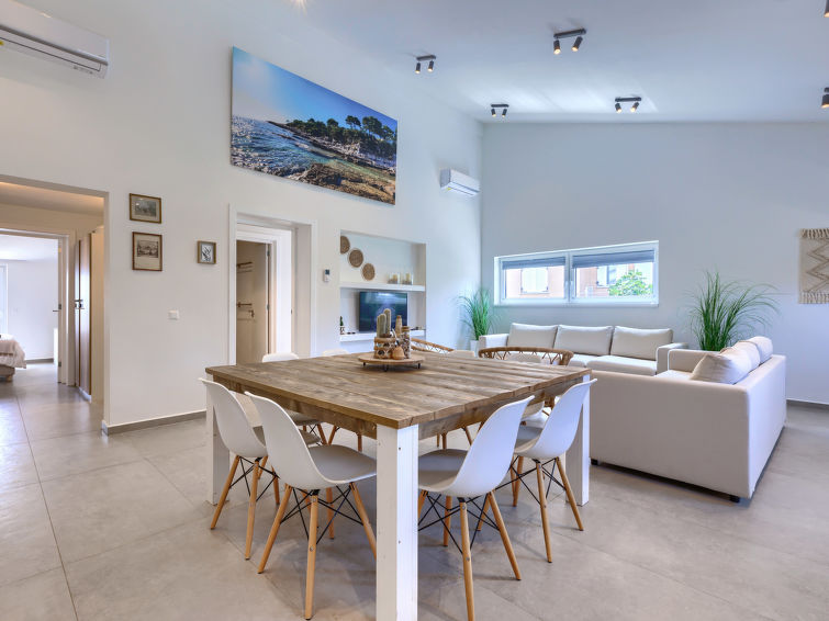 House Penthouse no.1