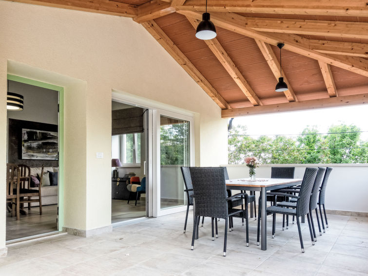House Villa Nona Nina