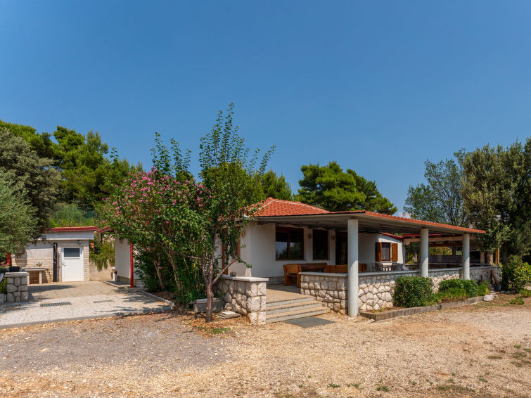 House Dundo House