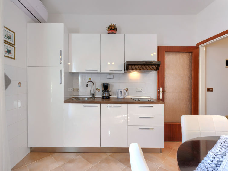 Apartment Mariza
