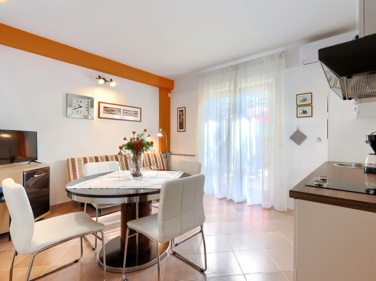 Apartment Mariza