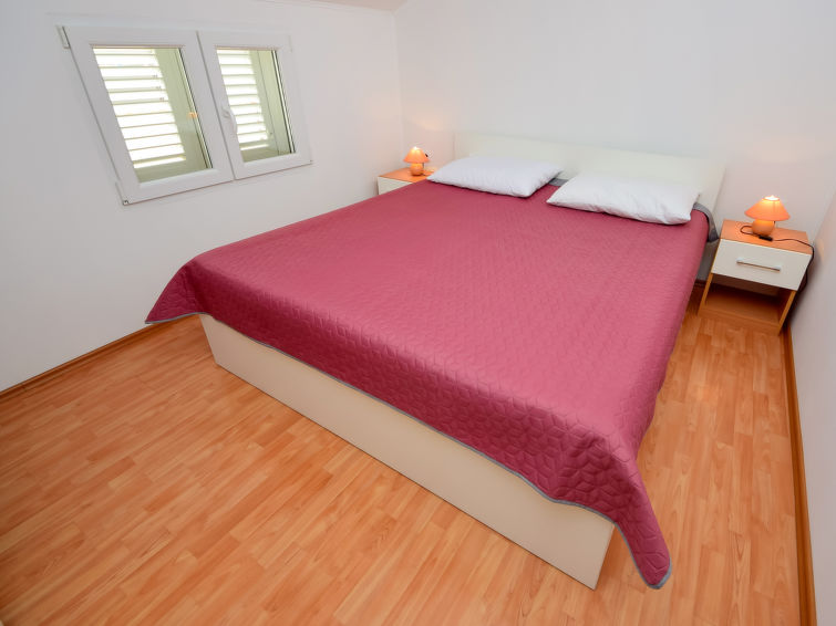 Apartment Surjan