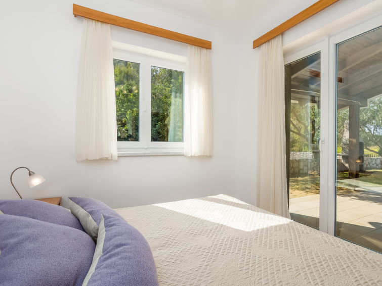 Apartment Mare 2
