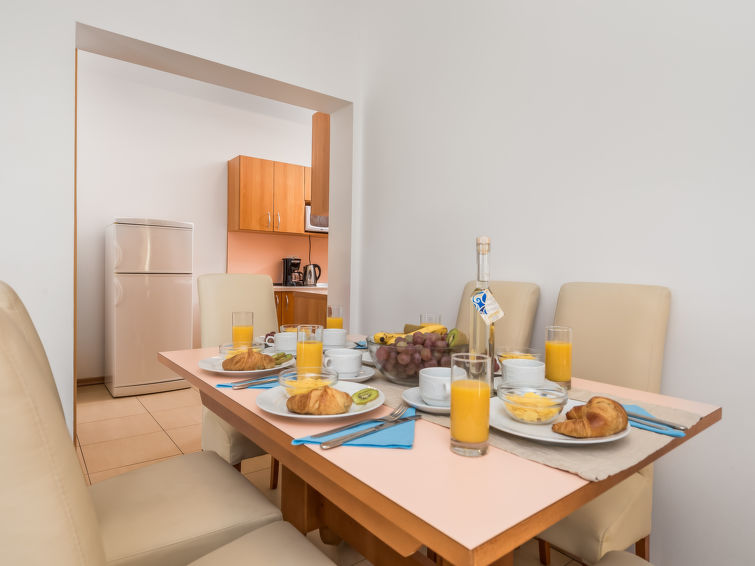 Apartment Mare 2