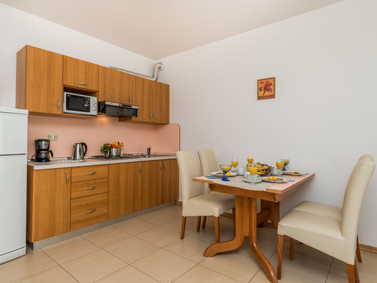 Apartment Mare 7