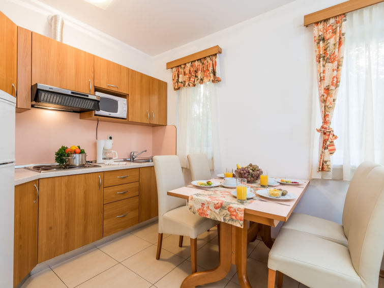 Apartment Petra 2