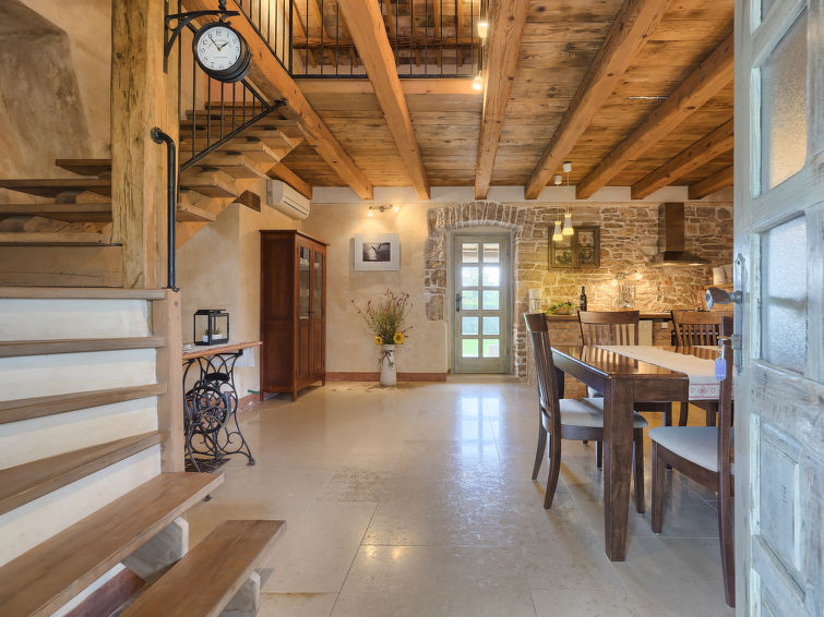 House Hrelja