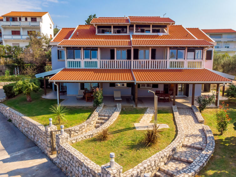 Apartment Mare 6