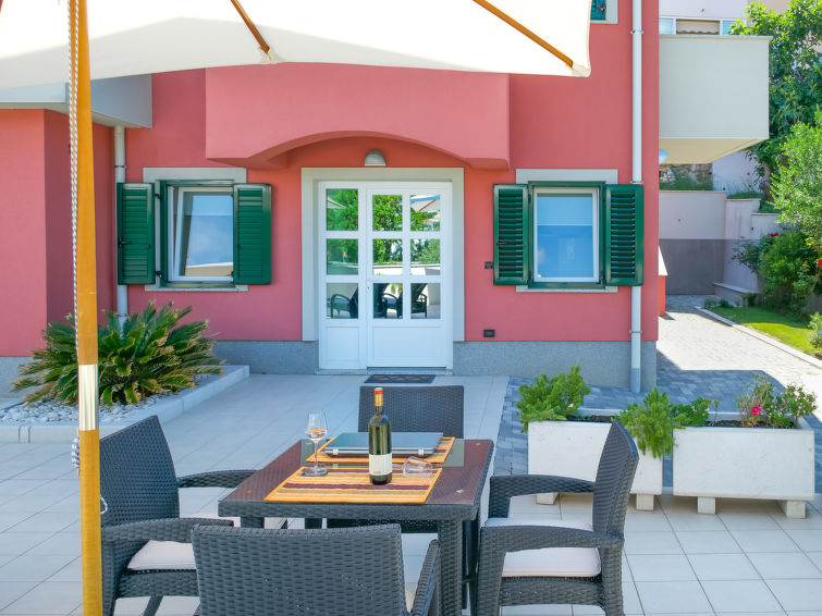 Apartment Jadranka