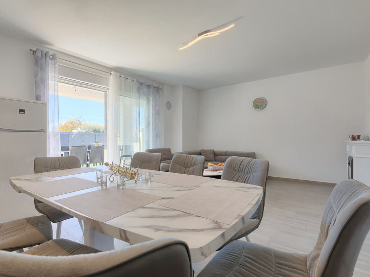 House Villa Zirdum