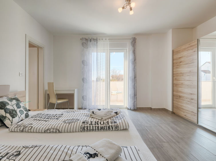 House Villa Zirdum