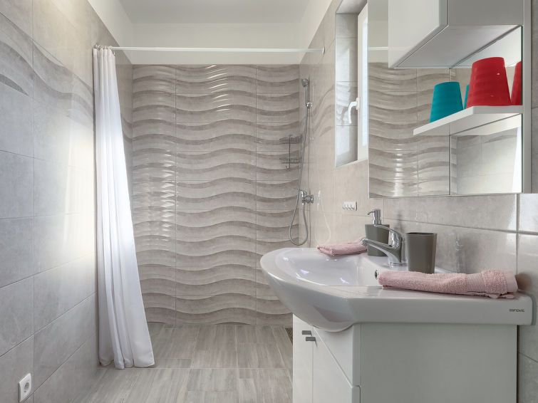 House Villa Zirdum