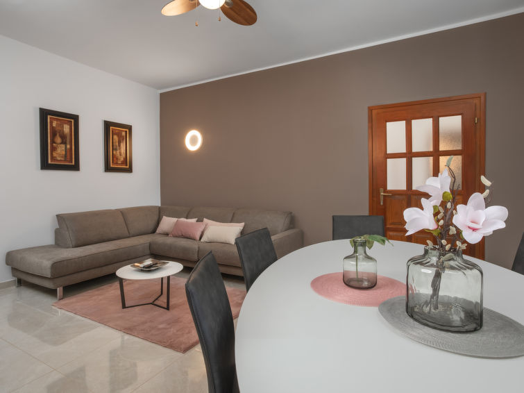 House Villa Marina I