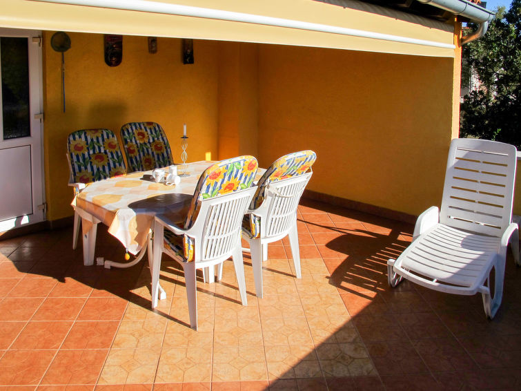 Apartment Smilja