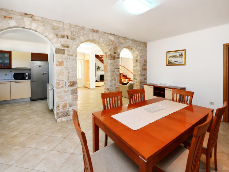 House Petrovic