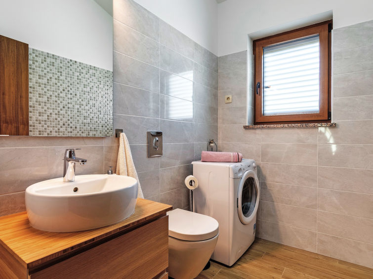 House Jadran