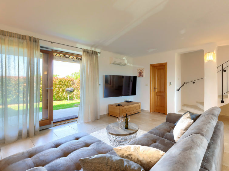 House Istriana