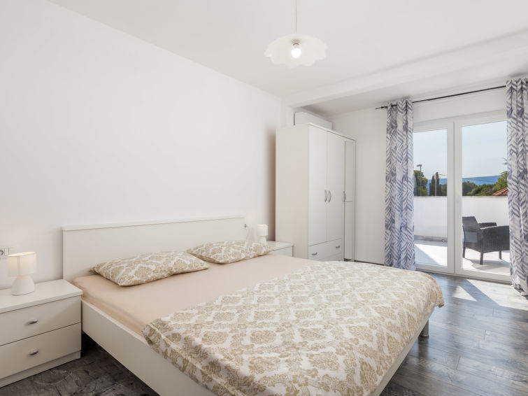 House Villa Mira