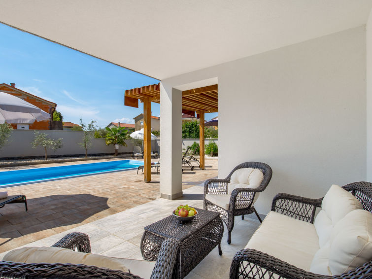 House Villa Mira