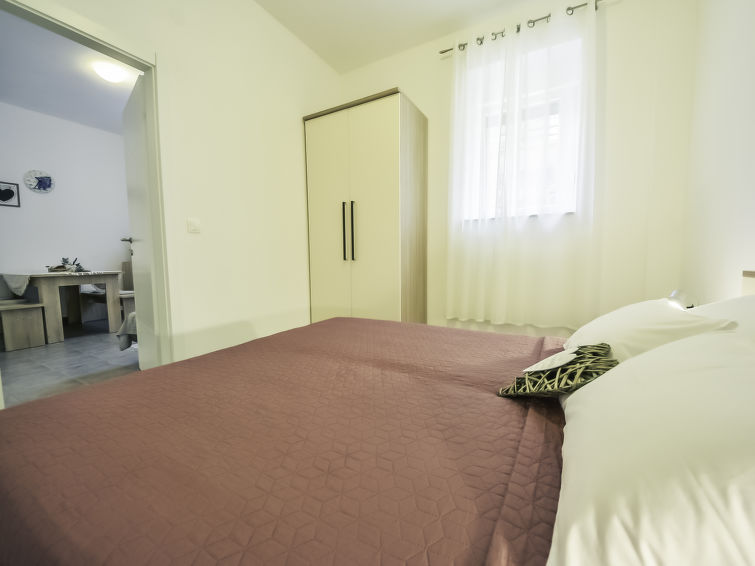 Apartment Snježana