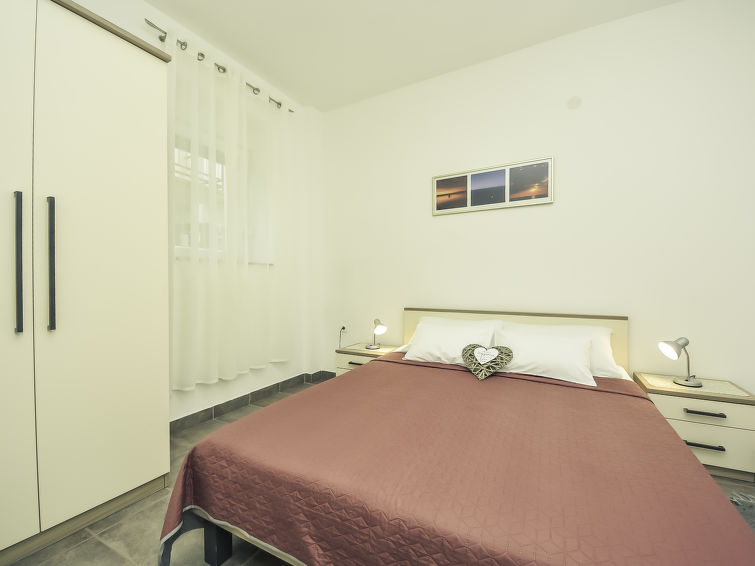 Apartment Snježana
