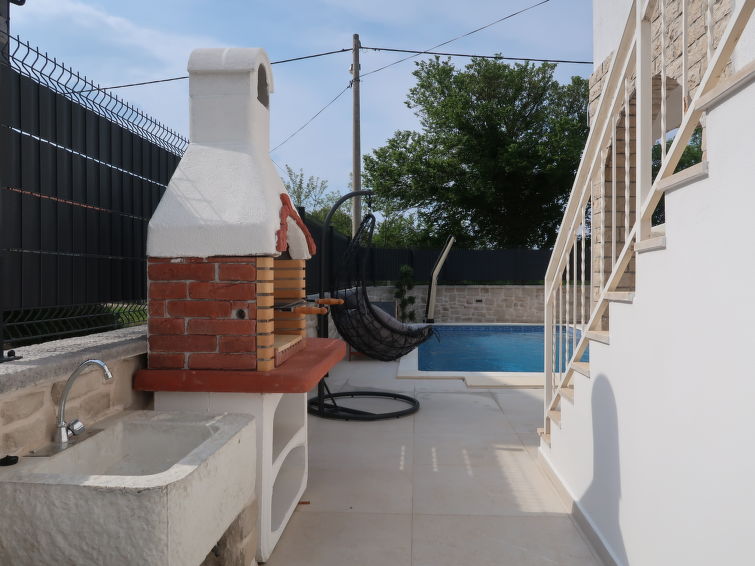 House Domagoj