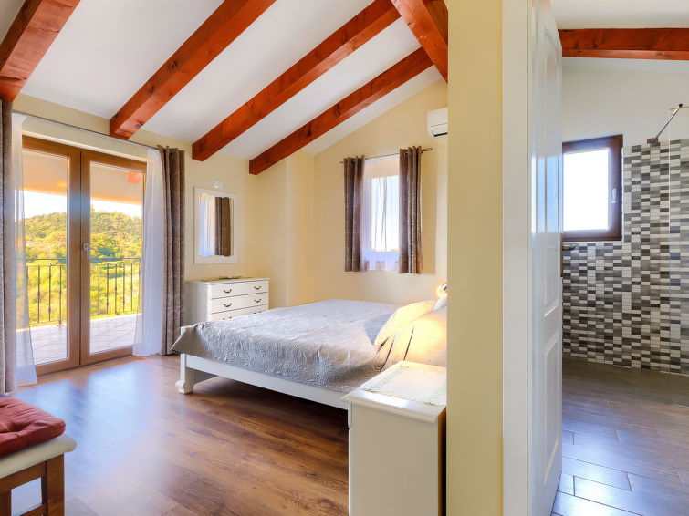 House Panorama 1