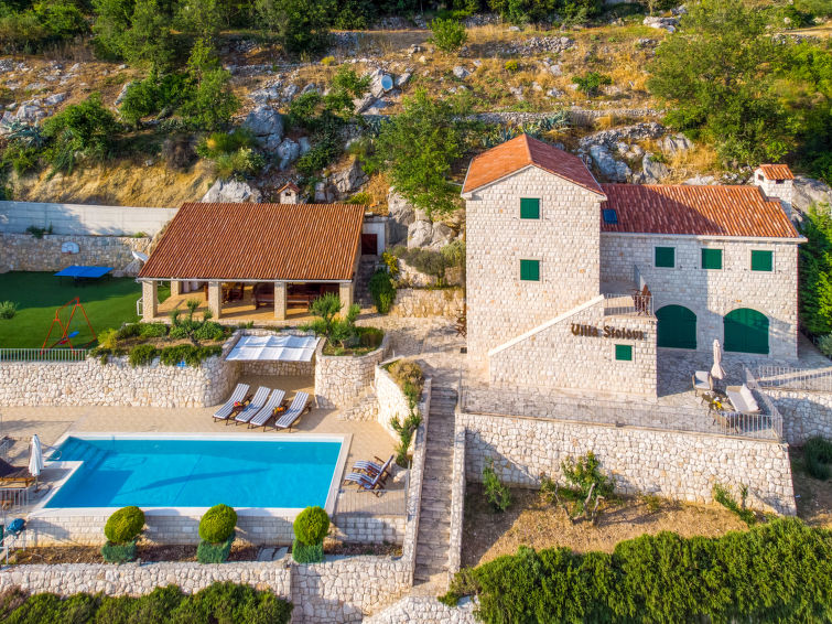 House Stolovi