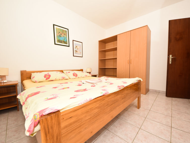 Apartment Lucija