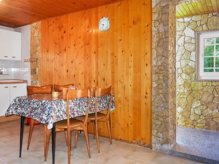 Apartment Visnja