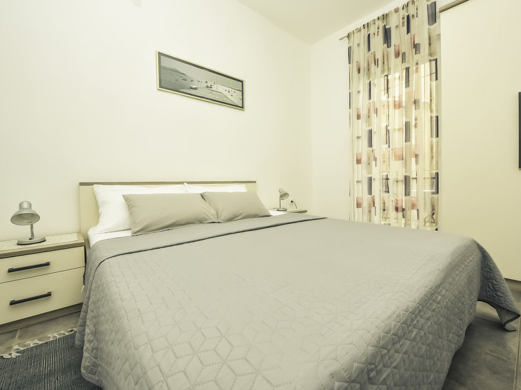 Apartment Snježana