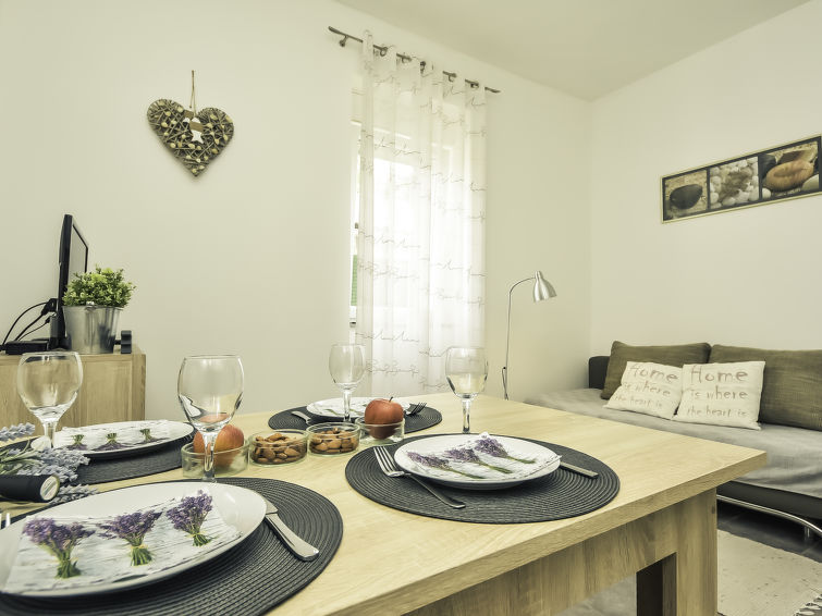 Apartment Snježana