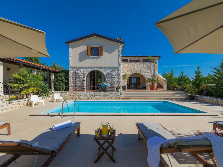 House Histria 1
