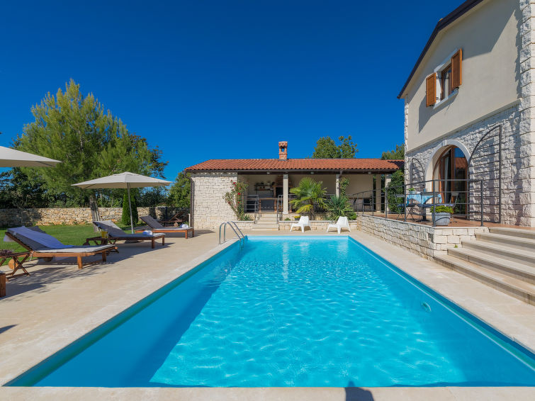 House Histria 1