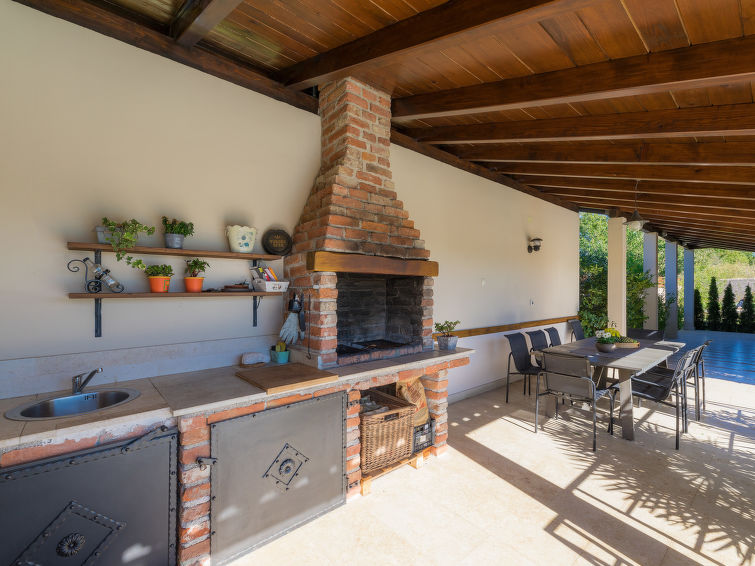 House Histria 1