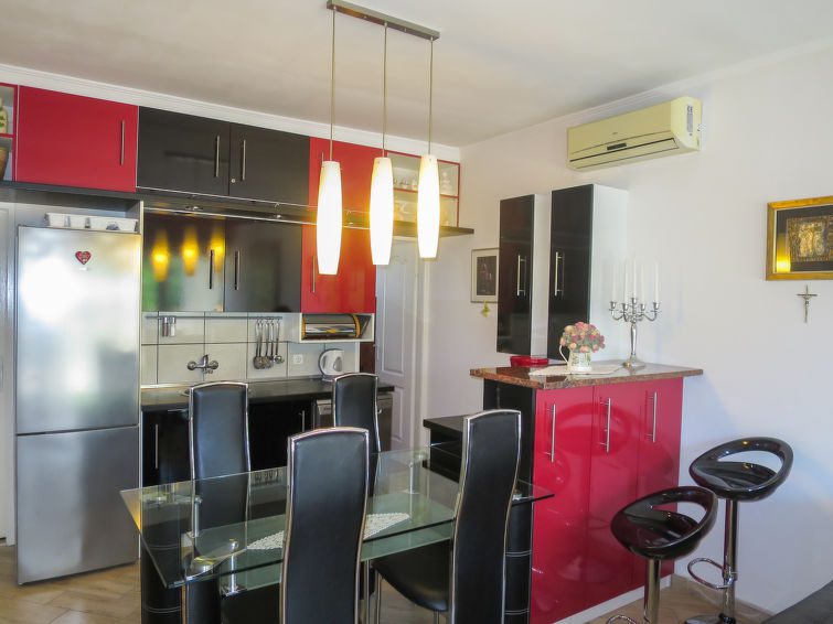 Apartment Mirjana