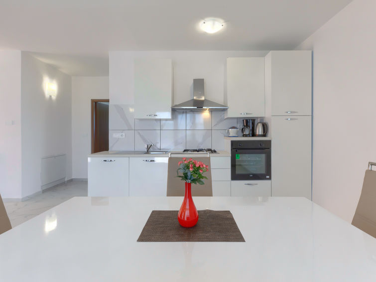 House Mia