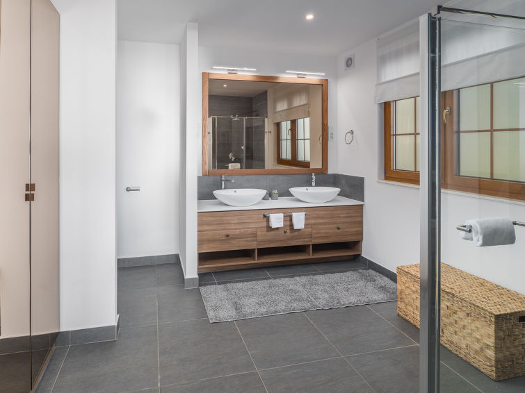 House Luxury Beachside Villa Porto Bus