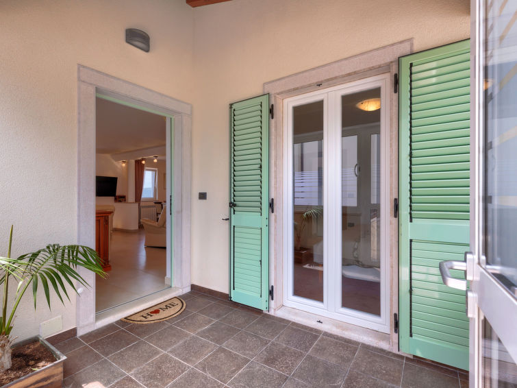 House Villa Dina