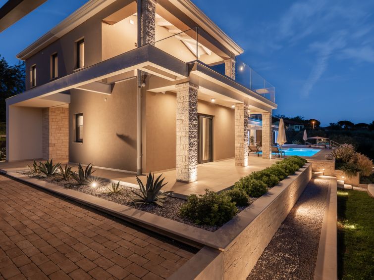 House Christall
