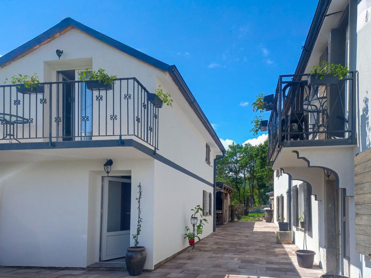 House Aballon