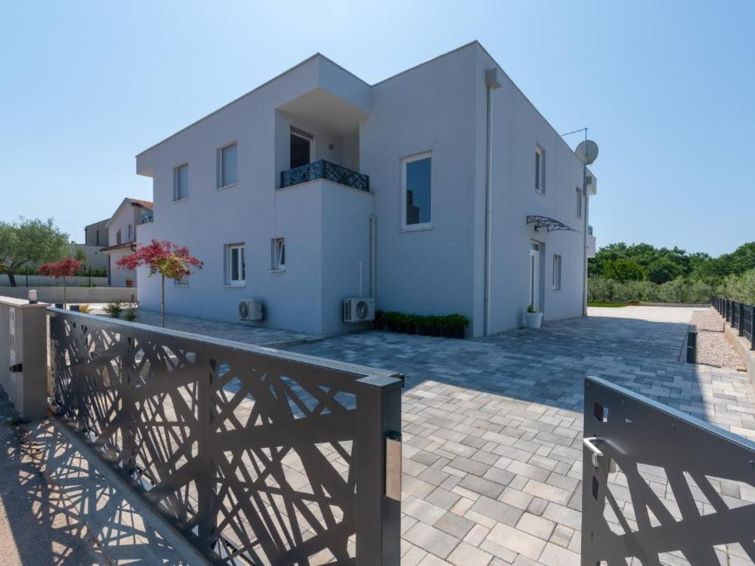 House Casa Storija