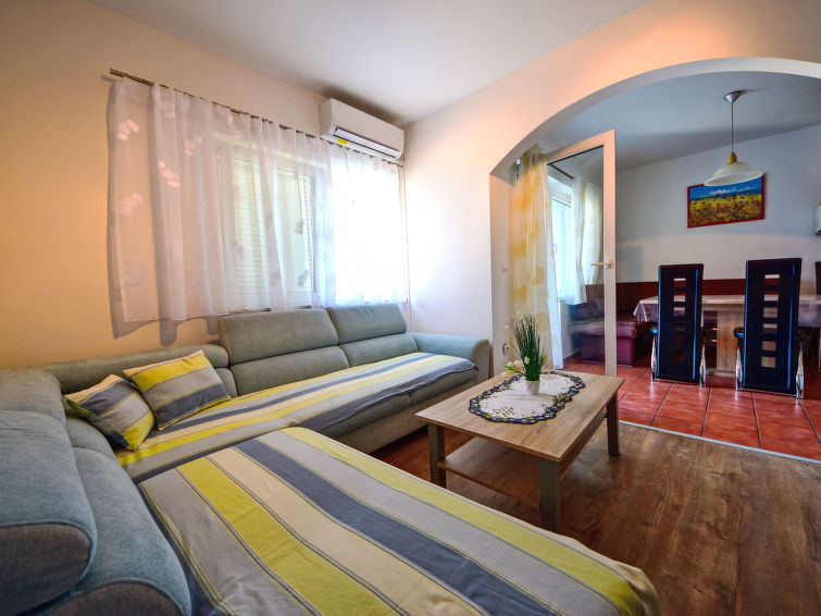 Apartment Fruk
