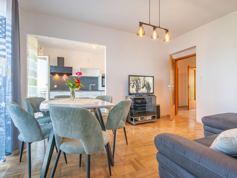 Apartment Snjezana