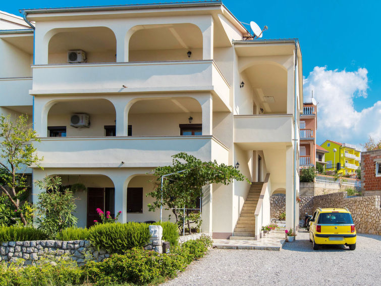 Apartment Nikol
